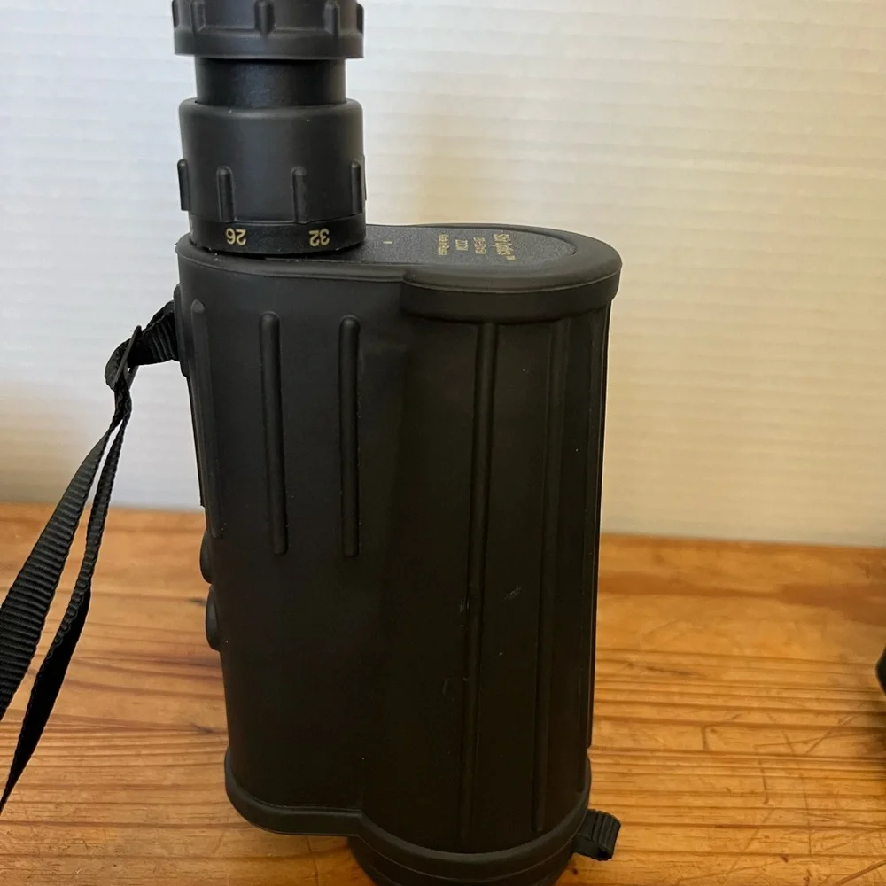 High-Performance Black Binoculars with Strap